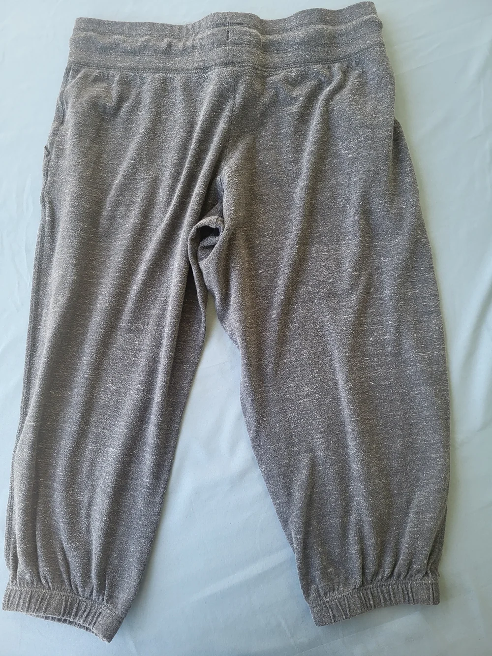 Nike Girl's Dark Heather Gray Capri Joggers